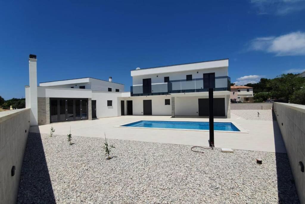 Villa Mare - Modern Villa With Swimming Pool And Jacuzzi Pula Exterior foto